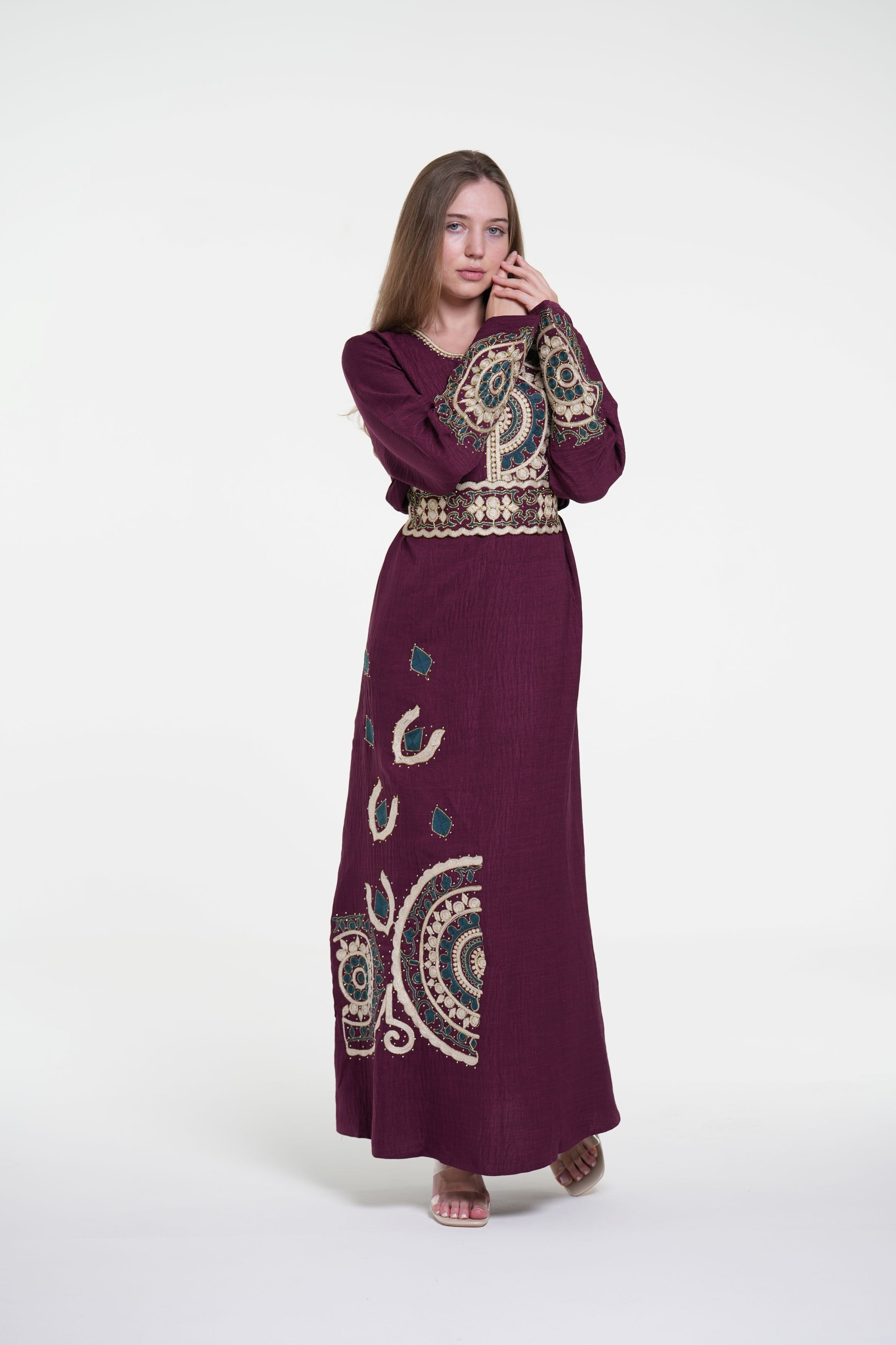 Embroidered Cotton Linen Jalabiya with Belt and Strass