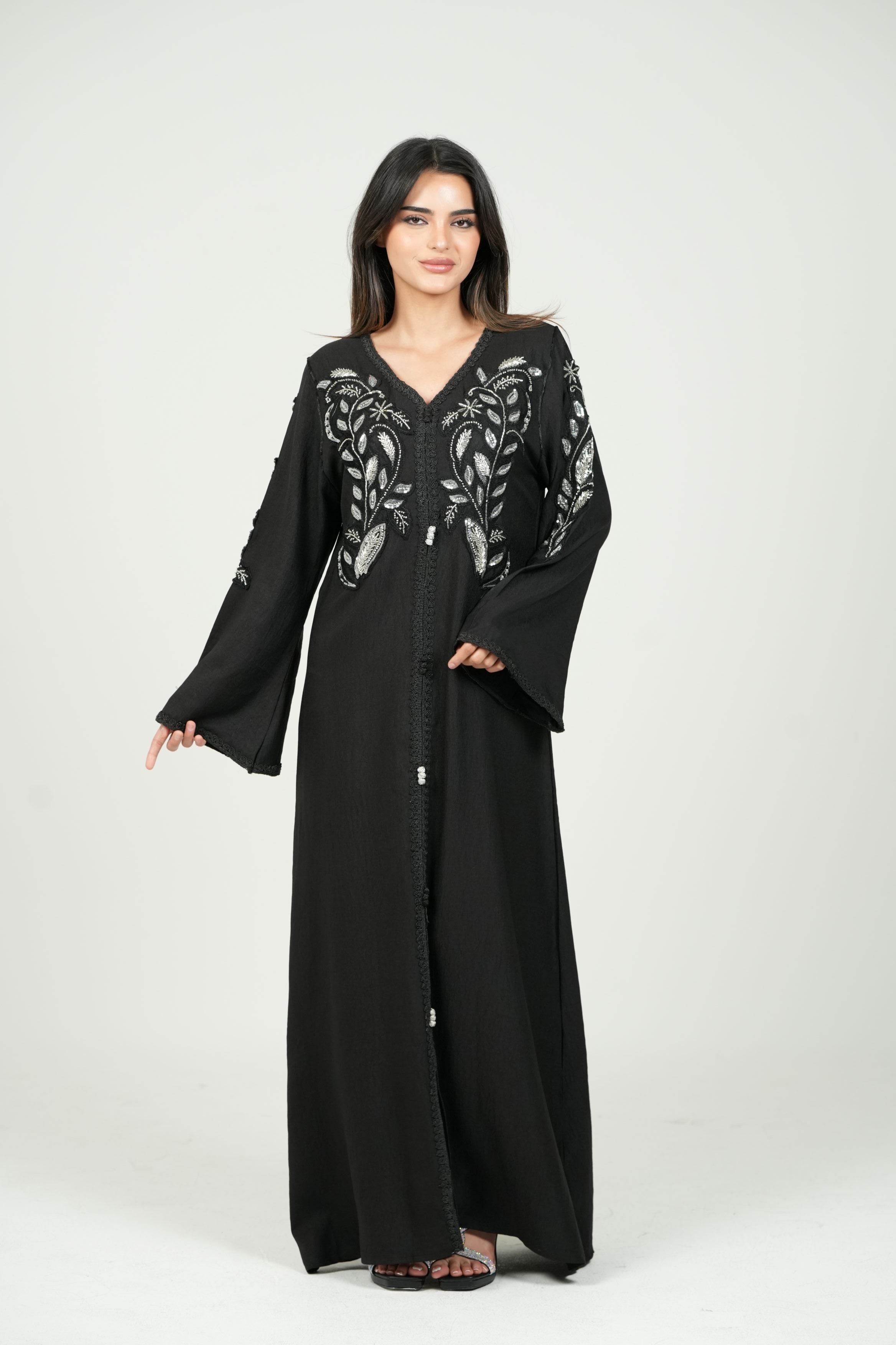 Embroidered Cotton Jalabiya with hand