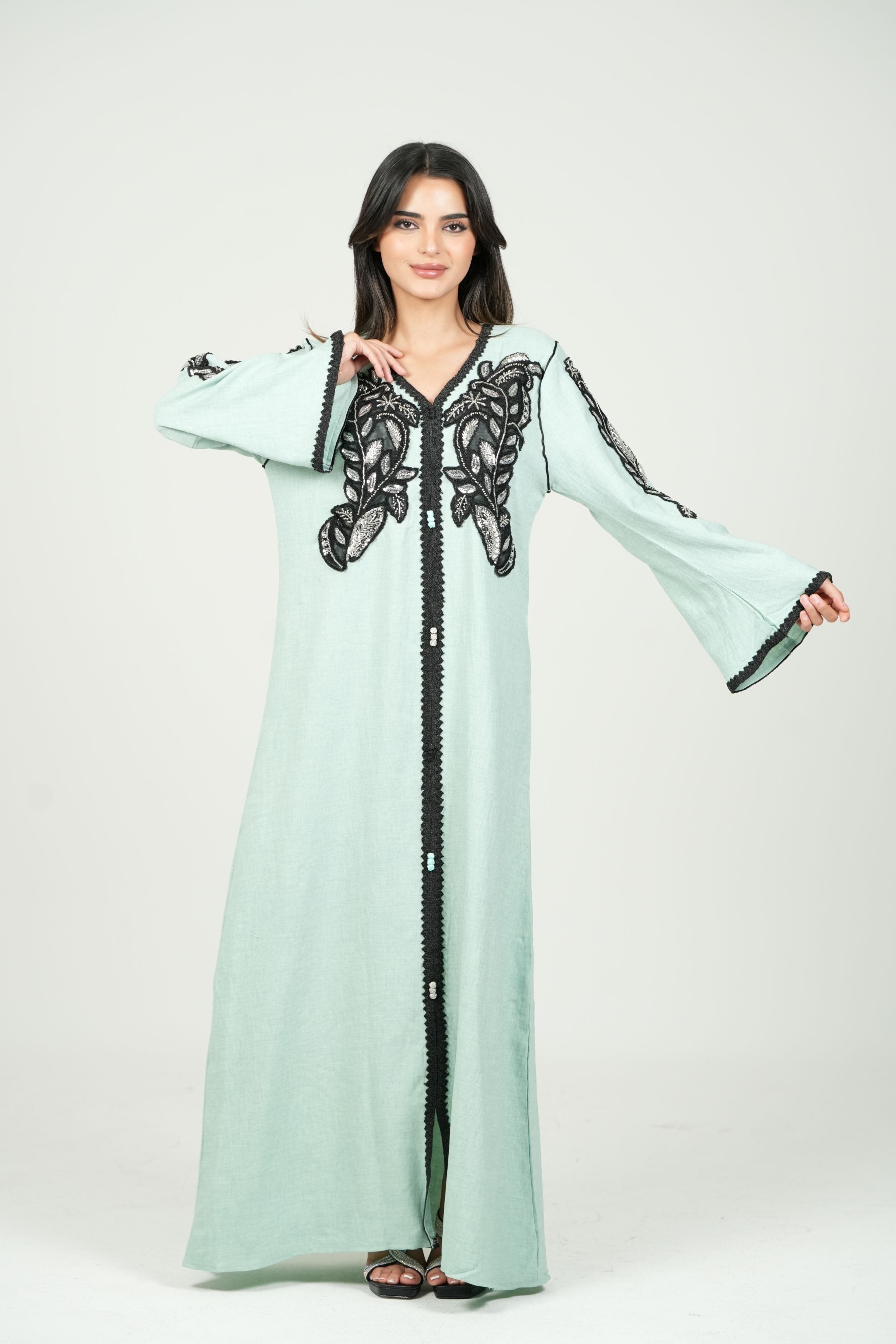 Embroidered Cotton Jalabiya with hand