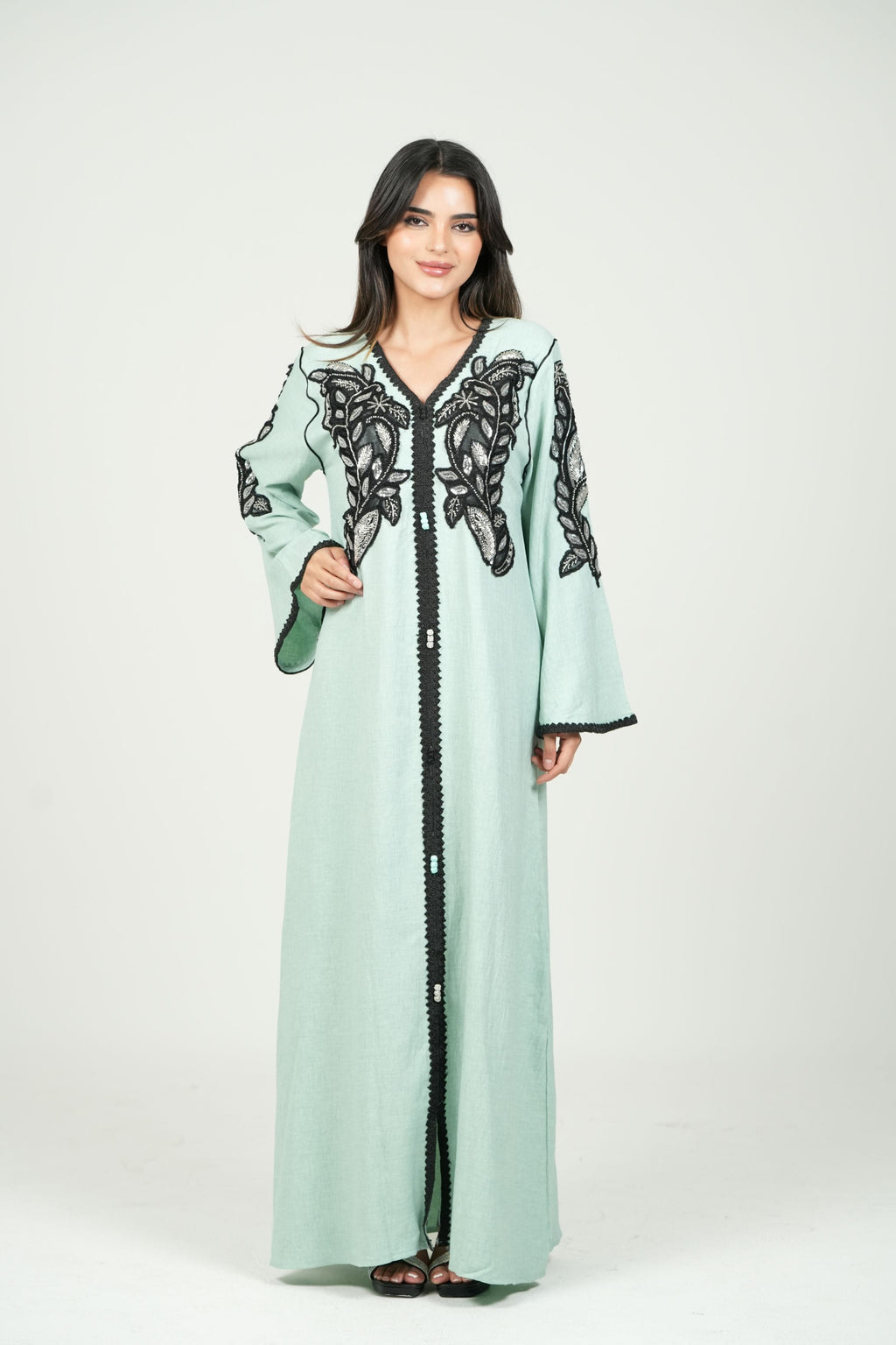 Embroidered Cotton Jalabiya with hand