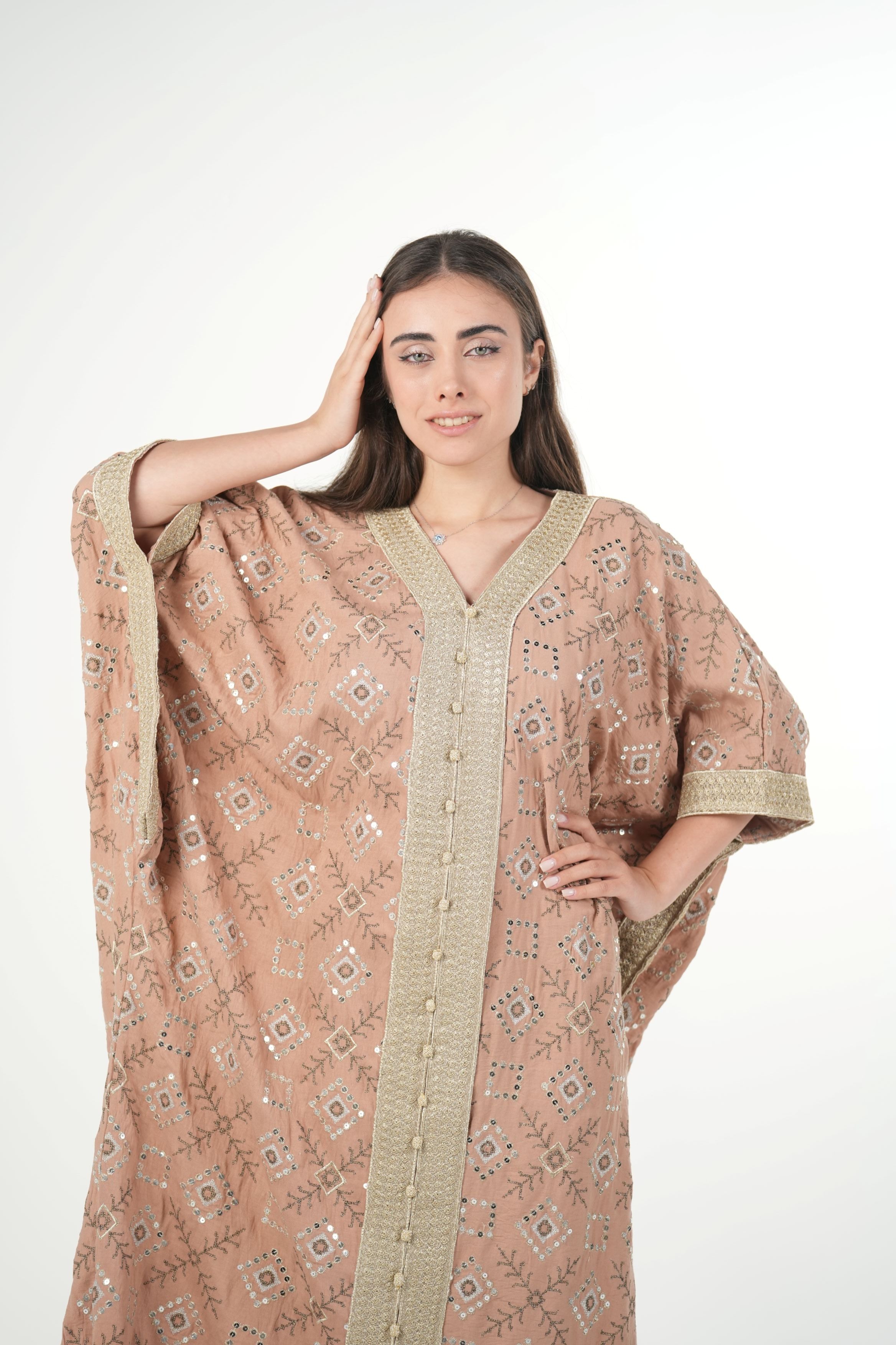 Elegant Embroidered Linen Jalabiya