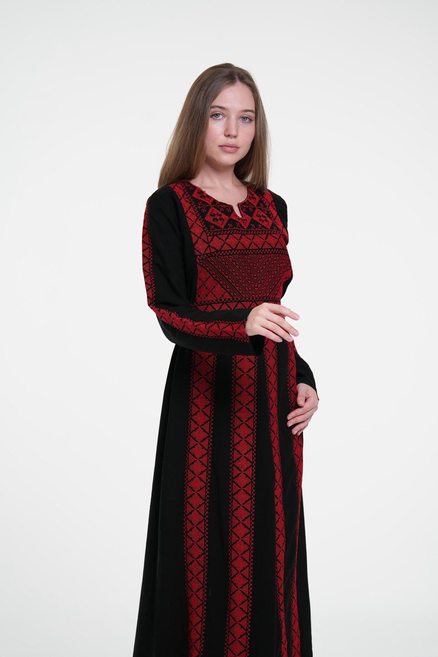Palestinian Embroidered Jalabiya with Belt
