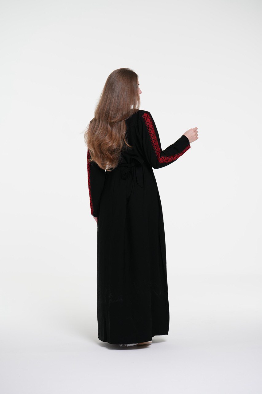 Palestinian Embroidered Jalabiya with Belt