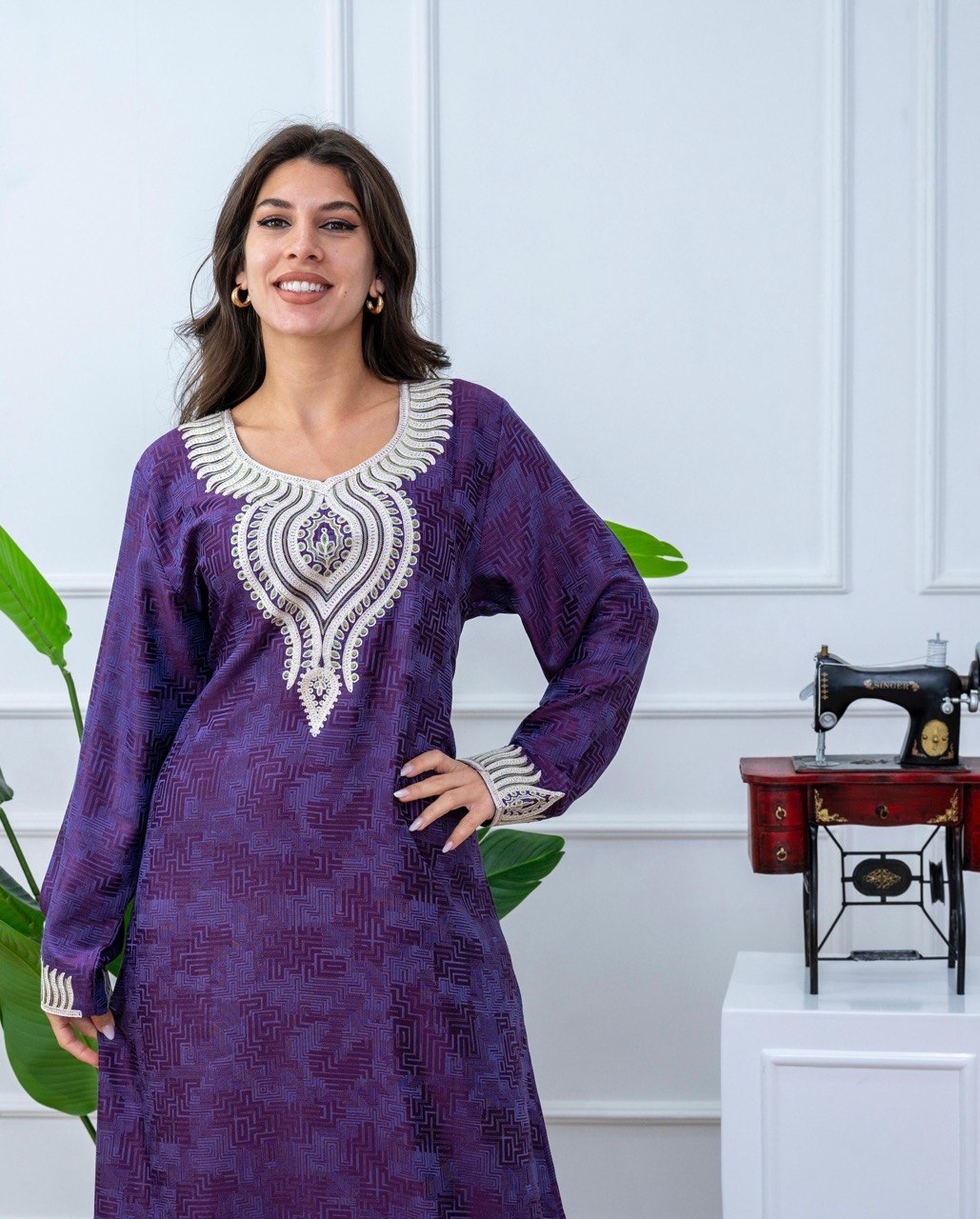 Mukhawar Embroidery Jalabiya